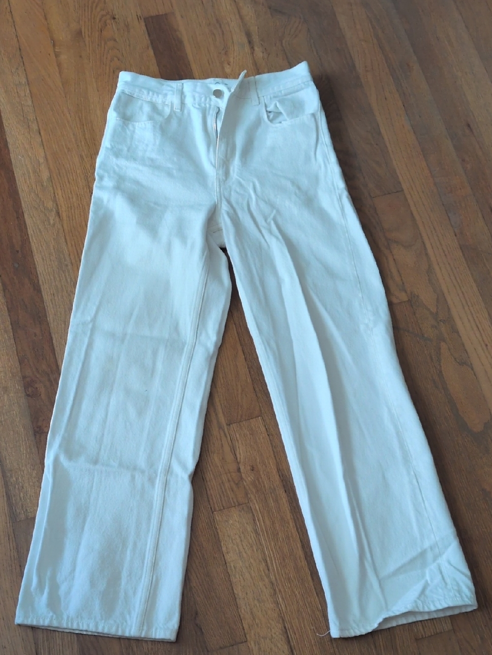 COS White Wide-Leg Jeans - Minimalist Style